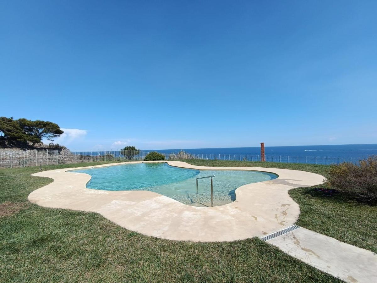 Appartamento Romantico Con Piscina Черво Екстер'єр фото